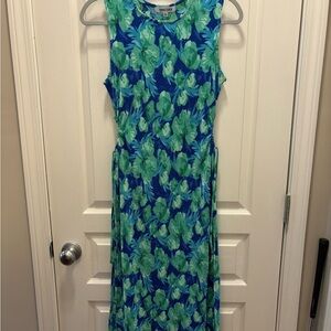 Mimi Chica  Ribbed Blue and Green Midi Dress with small side cut outs